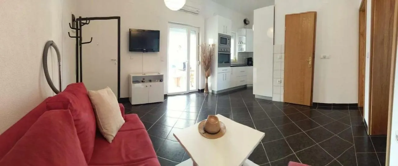 Apartmani Mujic Vir 0*,